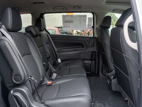 New 2026 Honda Odyssey EX-L image 14