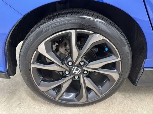 Used 2019 Honda Civic Sport image 11