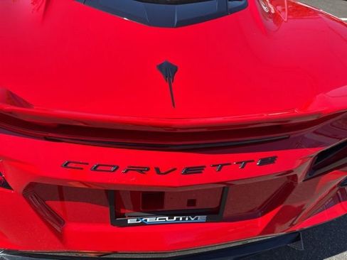 Used 2023 Chevrolet Corvette Stingray Preferred Cpe w/ Z51 Performance Package RWD image 11