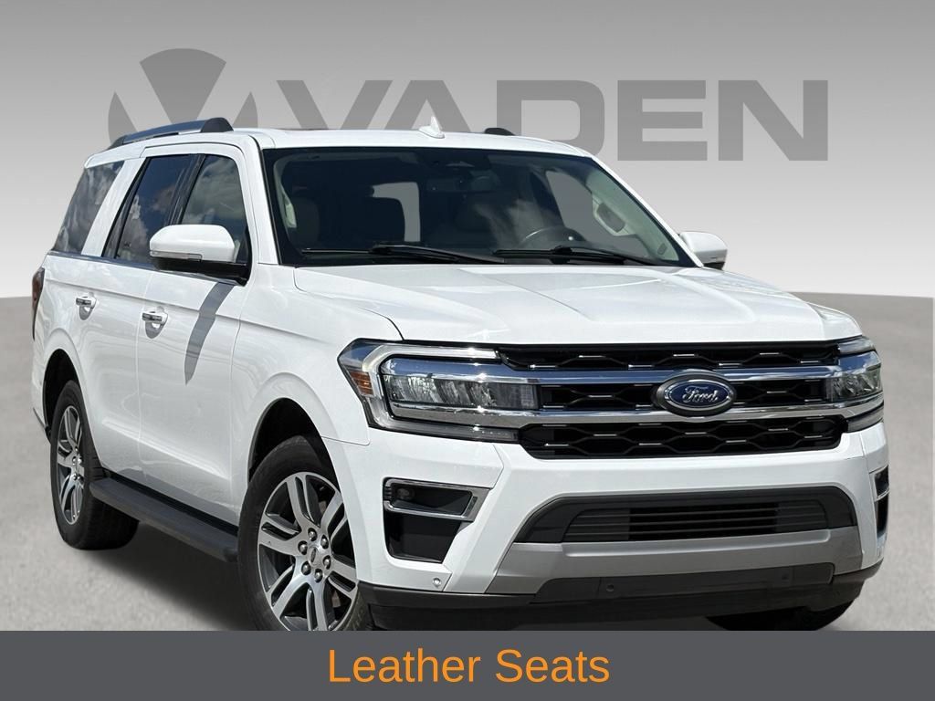 Used 2024 Ford Expedition Limited AWD/4WD image 3