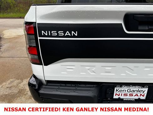 Certified 2024 Nissan Frontier SV w/ Hardbody Edition AWD/4WD image 15