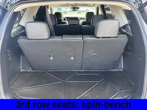 Used 2022 Hyundai Palisade SEL w/ 8P Bench Seat Package AWD/4WD image 26