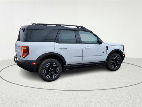 New 2025 Ford Bronco Sport Outer Banks image 7