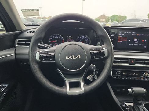 Certified 2022 Kia K5 LX FWD image 20