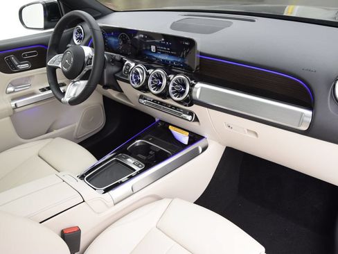 New 2026 Mercedes-Benz GLB 250 image 15