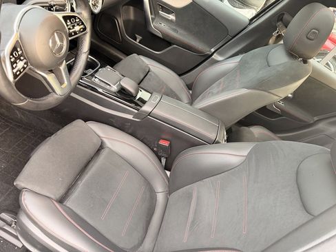 Used 2022 Mercedes-Benz A 220 A 220 image 8