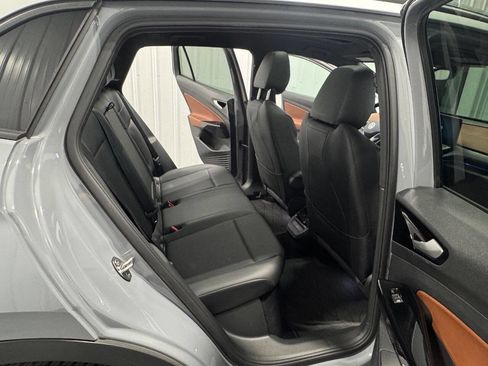 Used 2021 Volkswagen ID.4 Pro S w/ Gradient Package image 29