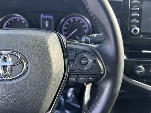 Certified 2021 Toyota Camry SE image 20