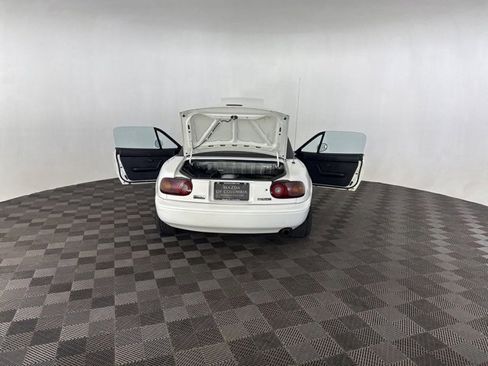 Used 1990 MAZDA MX-5 Miata image 15