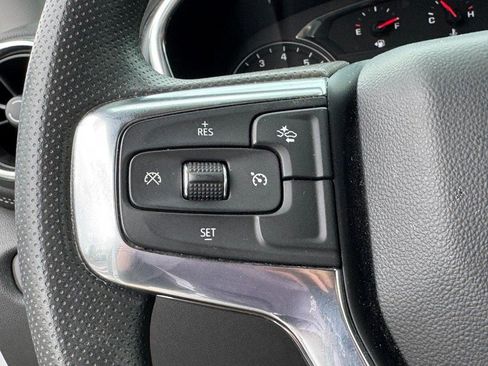Used 2024 Chevrolet Blazer LT w/ Convenience Package FWD image 16