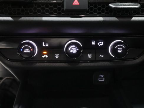 Used 2024 Honda HR-V LX image 28