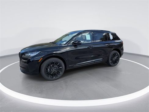 New 2026 Lincoln Corsair Premiere image 5