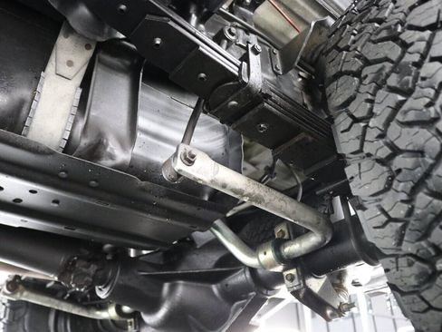 Used 2001 Ford F350 Lariat image 31