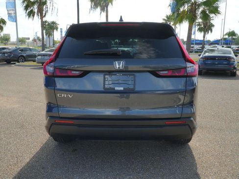 Used 2025 Honda CR-V EX image 6