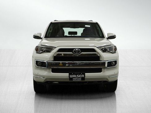 Used 2017 Toyota 4Runner Limited image 8