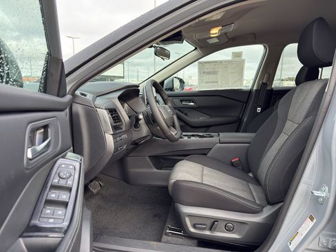 New 2026 Nissan Rogue SV AWD/4WD image 11