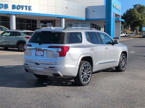 Used 2020 GMC Acadia Denali w/ Trailering Package image 3