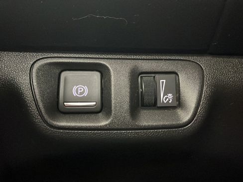 Used 2023 GMC Acadia SLE w/ Driver Convenience Package AWD/4WD image 35