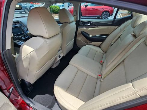 Used 2018 Nissan Maxima 3.5 SL FWD image 10