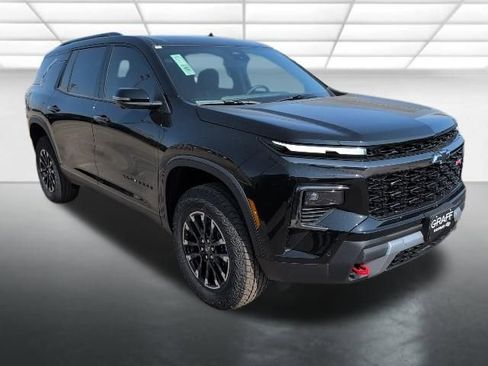 New 2026 Chevrolet Traverse Z71 w/ Enhanced Driving Package image 1