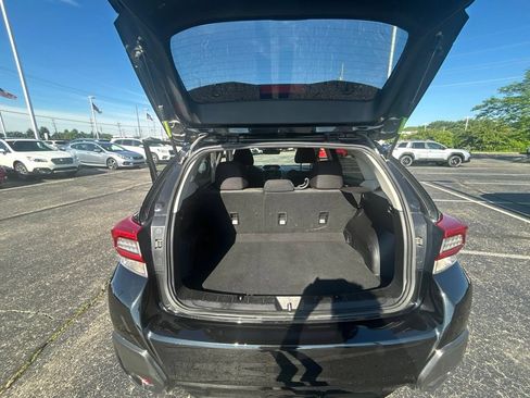 Used 2021 Subaru Crosstrek 2.0i AWD/4WD image 12