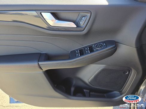 New 2026 Ford Escape ST-Line image 9