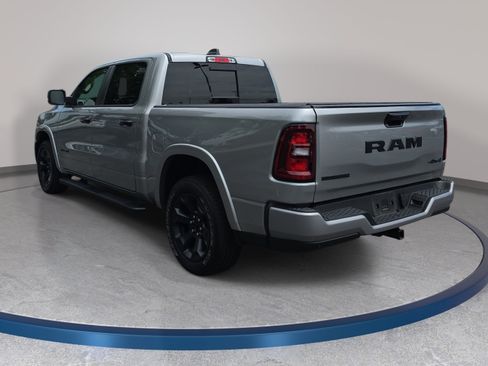 Used 2025 RAM 1500 Big Horn AWD/4WD image 7
