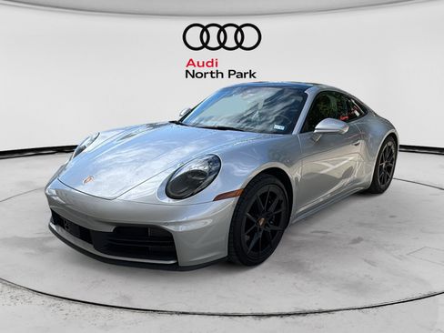 Used 2025 Porsche 911 Carrera S RWD image 3