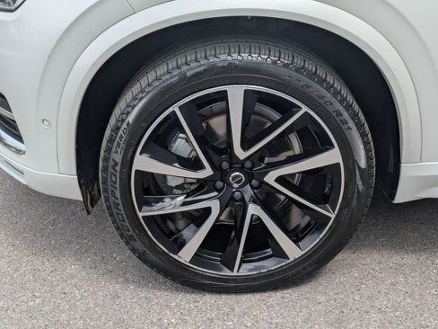 Used 2023 Volvo XC90 B6 Plus w/ Protection Package Premier image 11