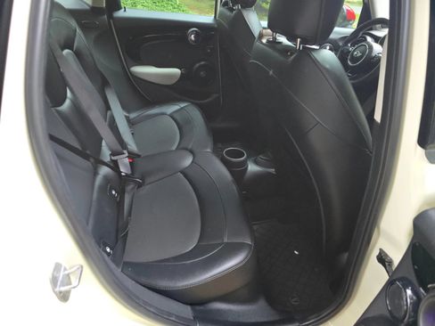 Used 2016 MINI Cooper S FWD image 15