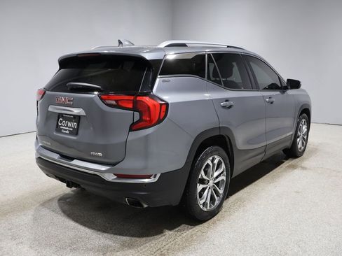 Used 2018 GMC Terrain SLT w/ Preferred Package image 2