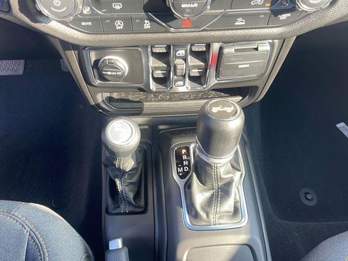 New 2026 Jeep Wrangler Sport S AWD/4WD image 19