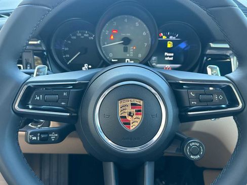 New 2026 Porsche Macan S image 25