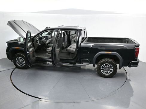 Used 2024 GMC Sierra 2500 AT4 w/ AT4 Premium Plus Package AWD/4WD image 43