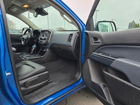 Used 2022 Chevrolet Colorado Z71 w/ Trail Boss Package image 13