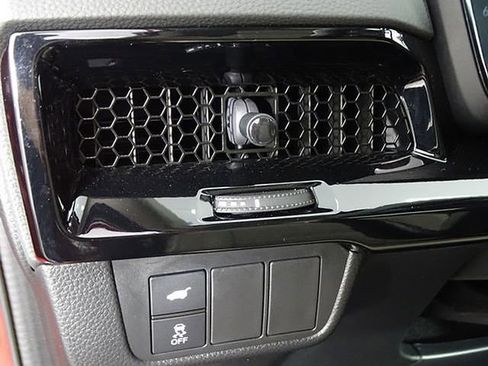 Used 2024 Honda CR-V EX-L image 19