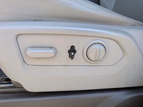 Used 2022 GMC Sierra 1500 SLT w/ SLT Premium Package image 15