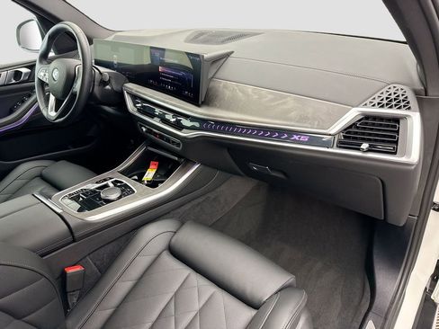 Certified 2026 BMW X5 sDrive40i image 16