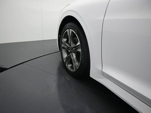 Certified 2022 Kia K5 LXS AWD/4WD image 12