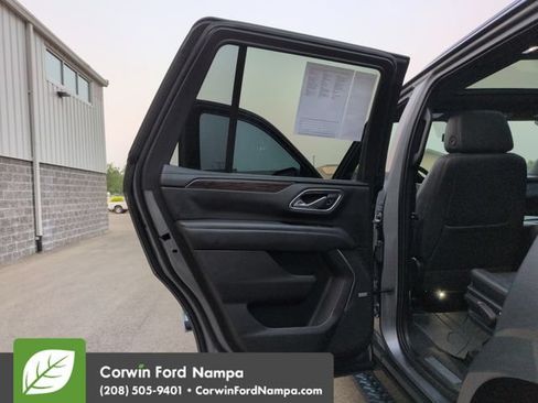 Used 2021 Chevrolet Tahoe Z71 AWD/4WD image 24