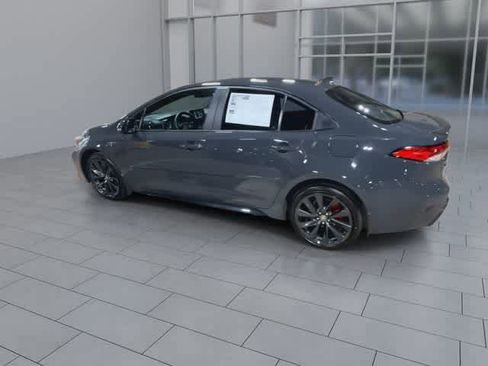 Used 2023 Toyota Corolla SE w/ Carpet Mat Package (TMS) FWD image 6