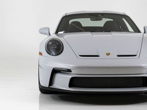 Used 2024 Porsche 911 GT3 RS RWD image 10