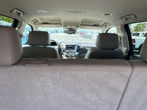 Used 2020 Chevrolet Tahoe Premier w/ Max Trailering Package image 9