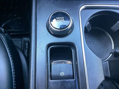 Used 2023 Lincoln Corsair FWD image 56