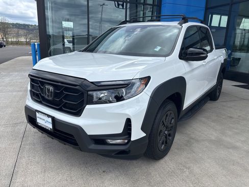 Used 2023 Honda Ridgeline Black Edition image 1