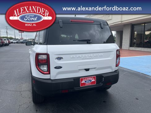 Used 2024 Ford Bronco Sport Outer Banks w/ Tech Package AWD/4WD image 6