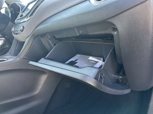 Used 2022 Chevrolet Equinox LS w/ LPO, Floor Liner Package FWD image 32
