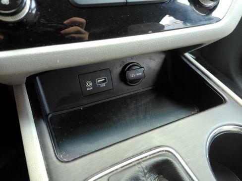 Used 2021 Kia Sedona LX FWD image 53