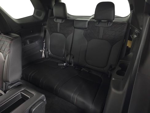 Used 2026 Honda Pilot Black Edition image 39