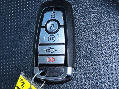 Certified 2024 Ford F250 Lariat w/ Lariat Ultimate Package image 35